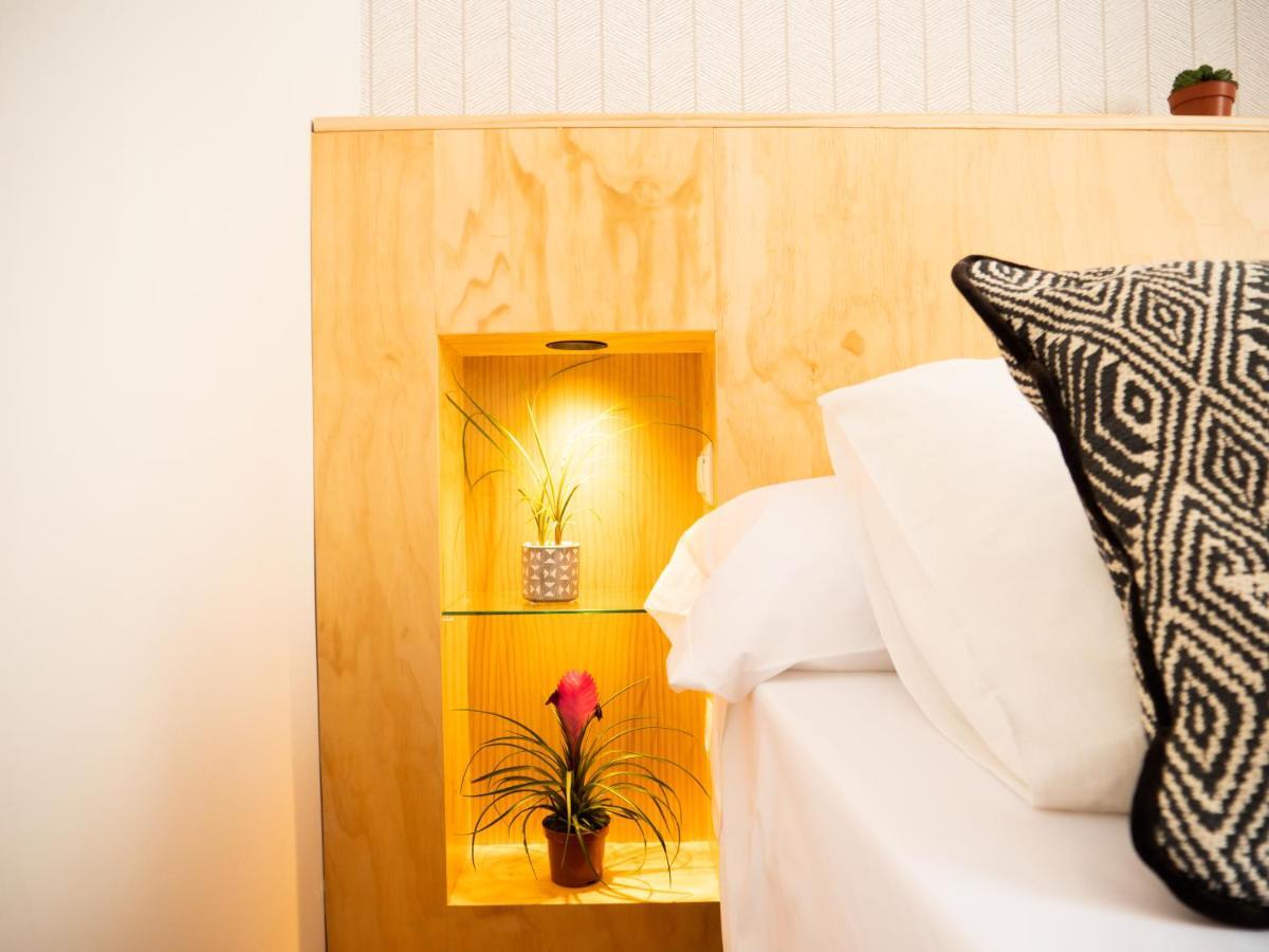 Stylish Apartment In The Heart Of Malaga With Pool ภายนอก รูปภาพ