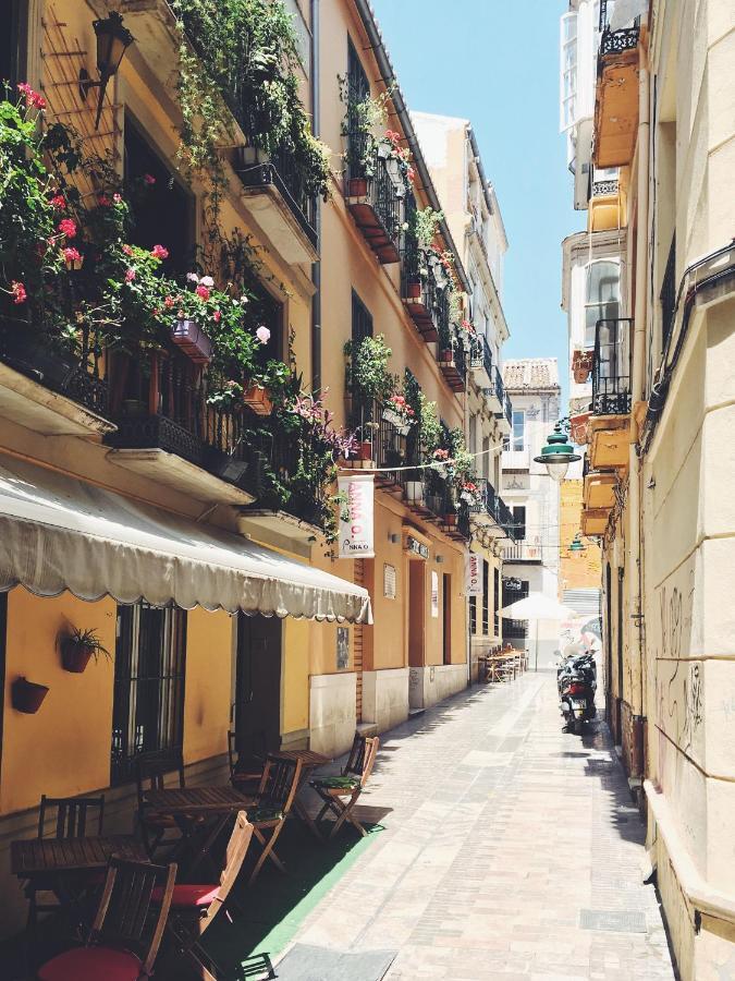 Stylish Apartment In The Heart Of Malaga With Pool ภายนอก รูปภาพ